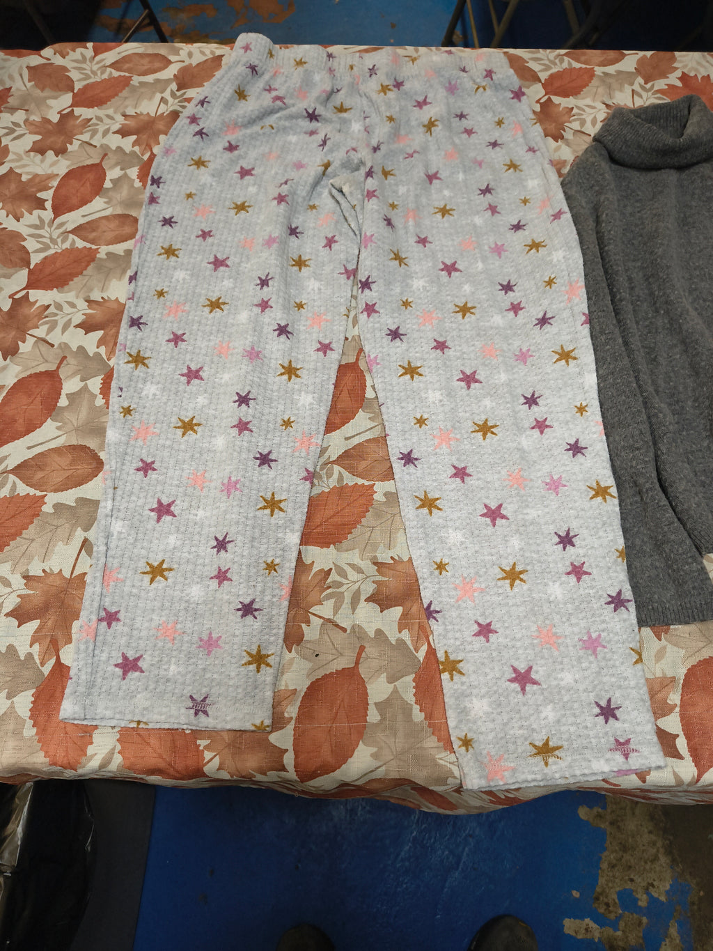 Large ladies tops & pant $2 each ur pick