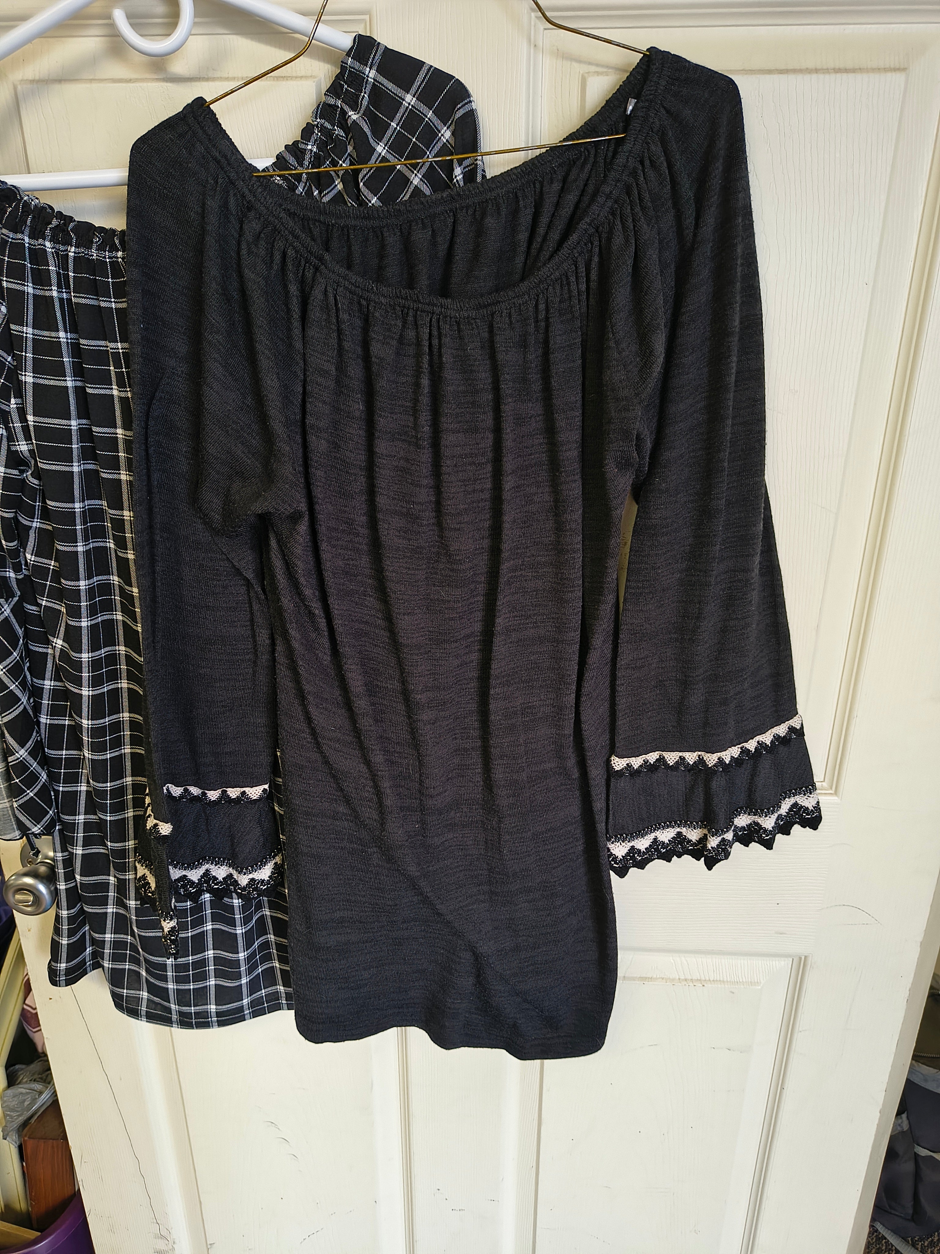 Ladies tops and blouses size xl $3 each u pick