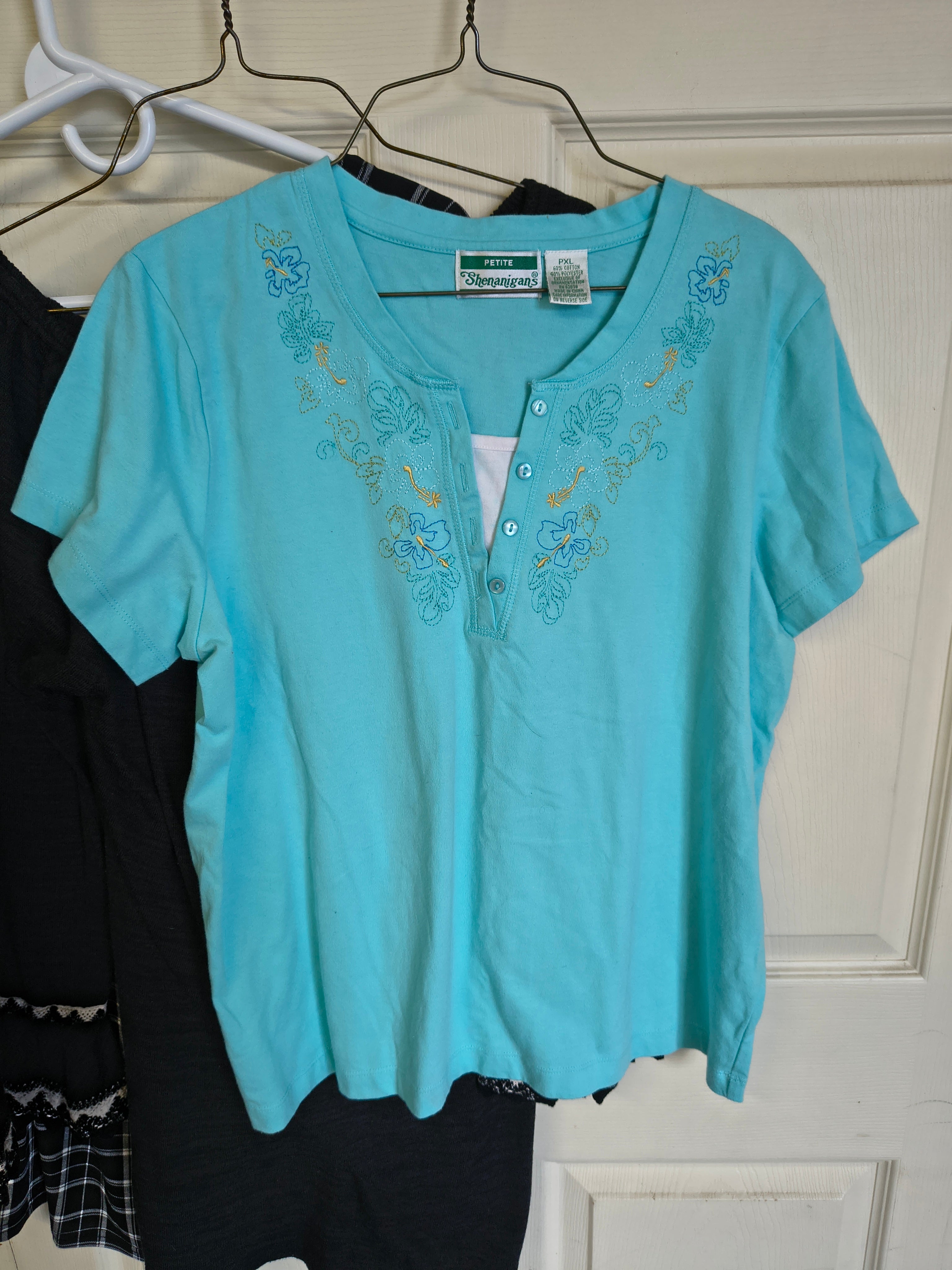 Ladies tops and blouses size xl $3 each u pick
